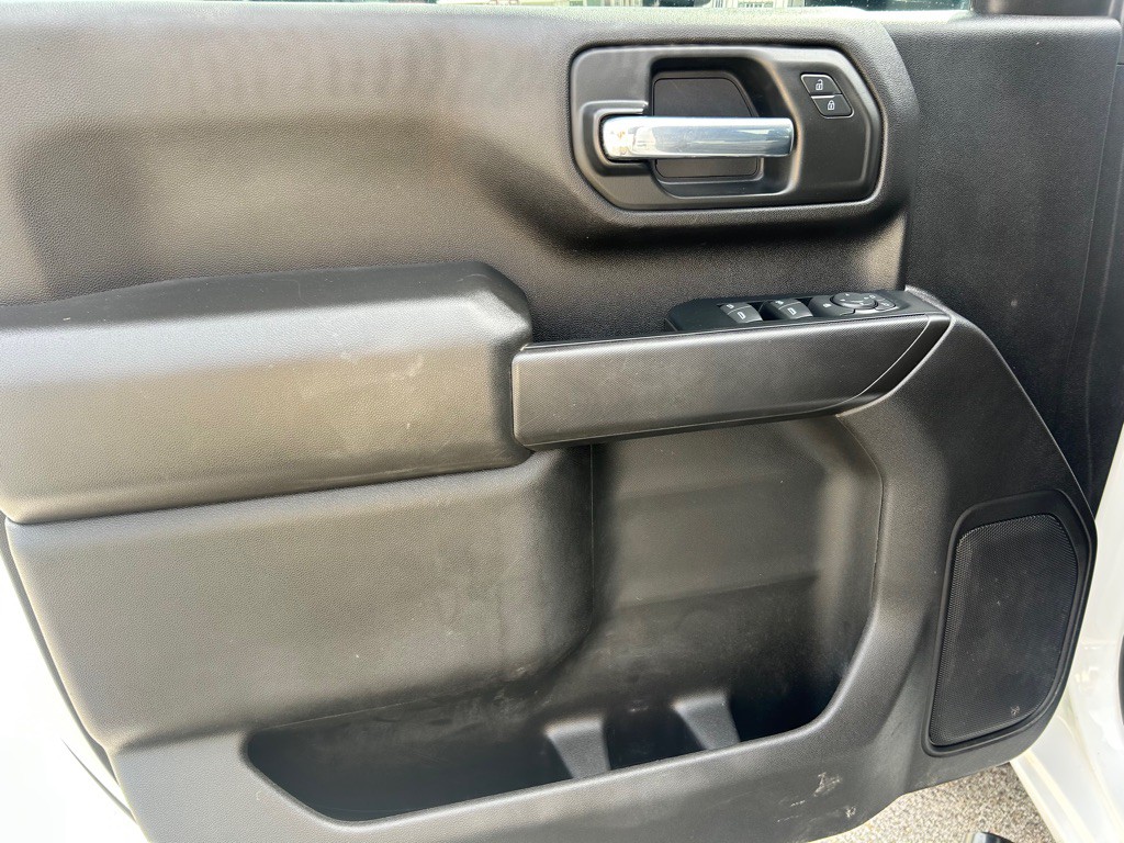 2023 Chevrolet Silverado 1500 Image 10