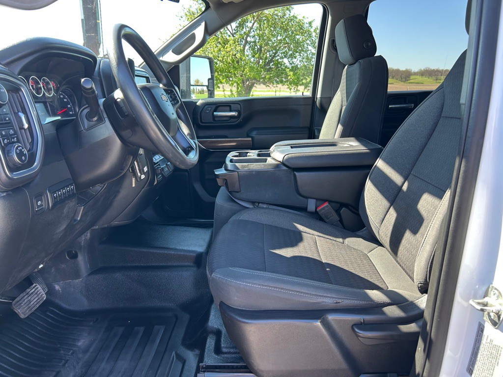 2022 Chevrolet Silverado 1500 Image 9
