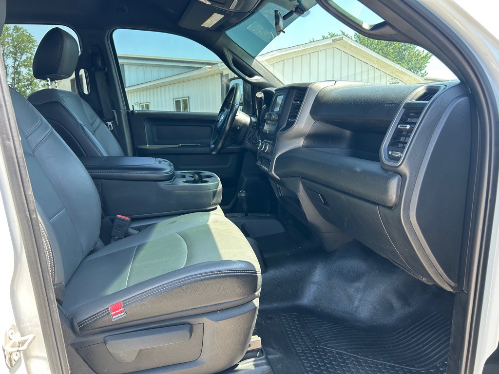 2023 RAM 2500 Image 11