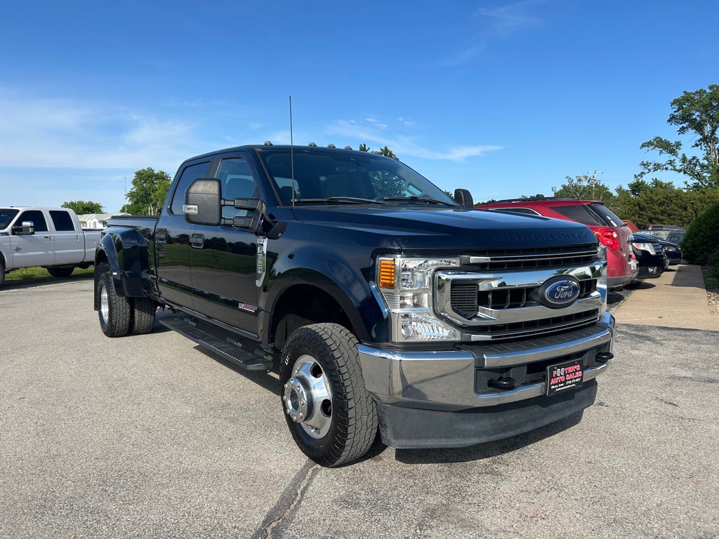 2022 Ford F-350 Image 3