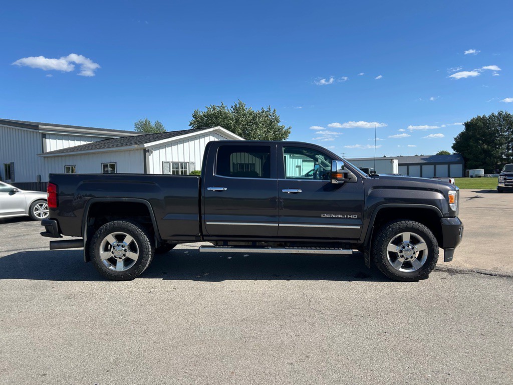 2016 GMC Sierra Image 4
