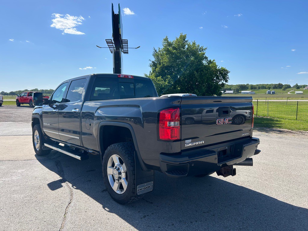 2016 GMC Sierra Image 7