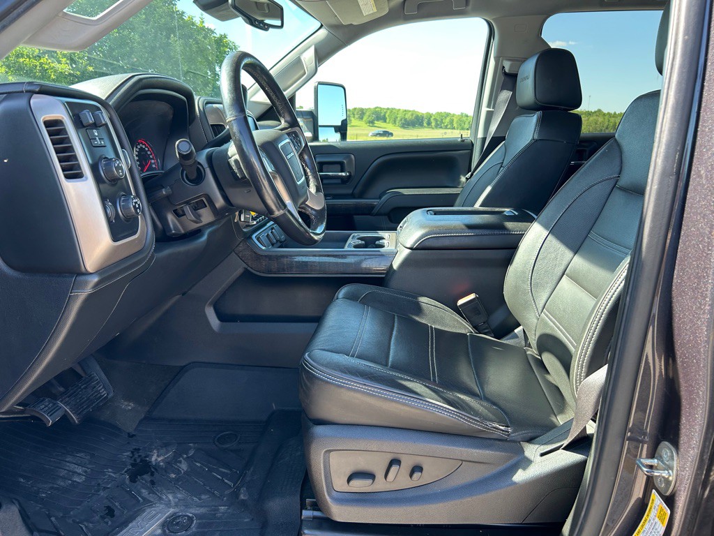 2016 GMC Sierra Image 9