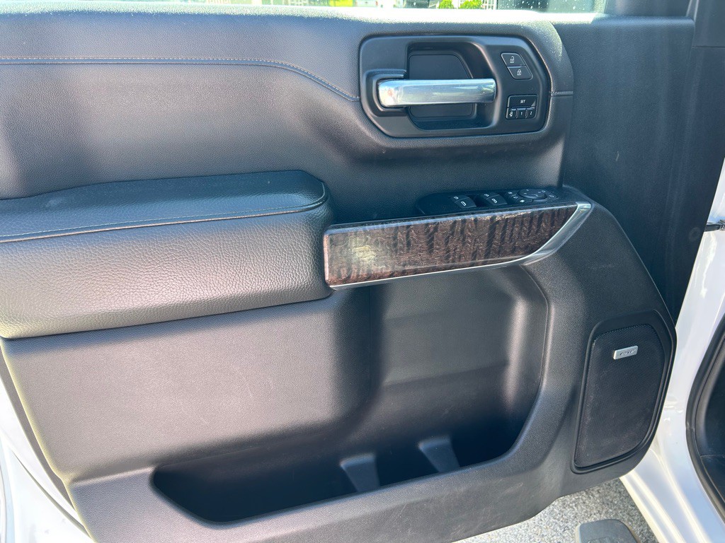 2022 GMC Sierra Image 10