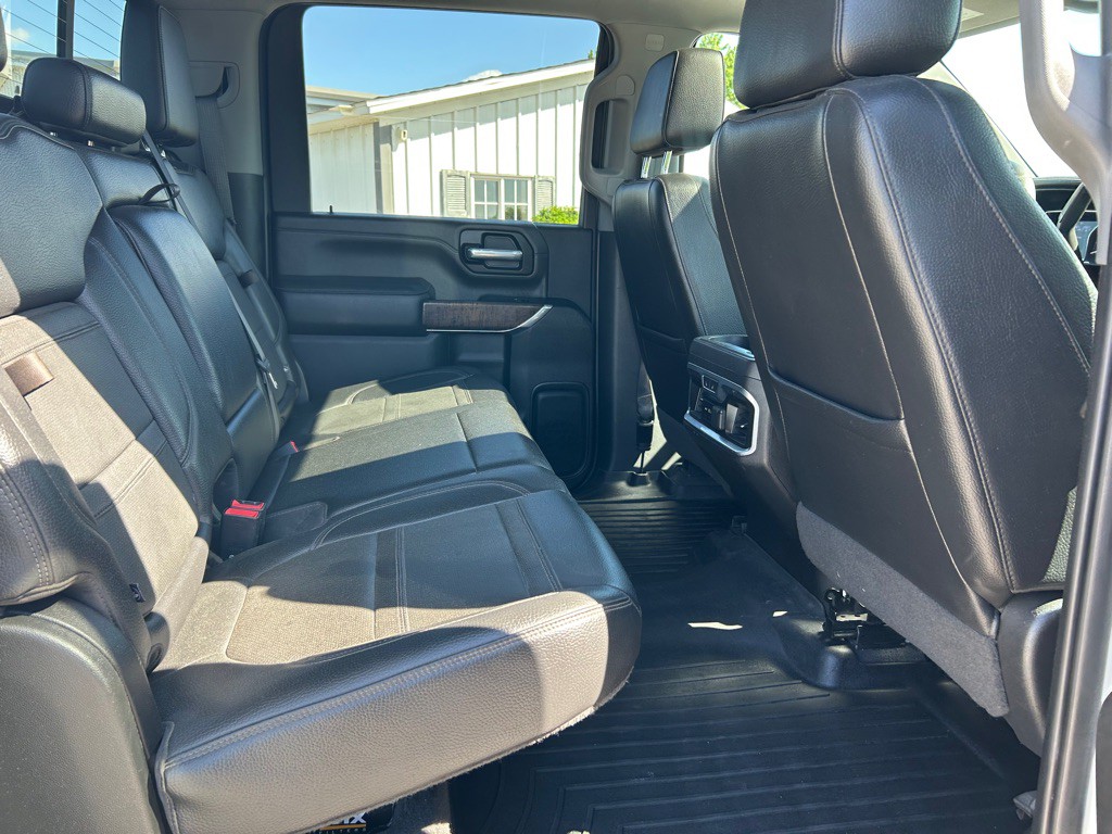 2022 GMC Sierra Image 13
