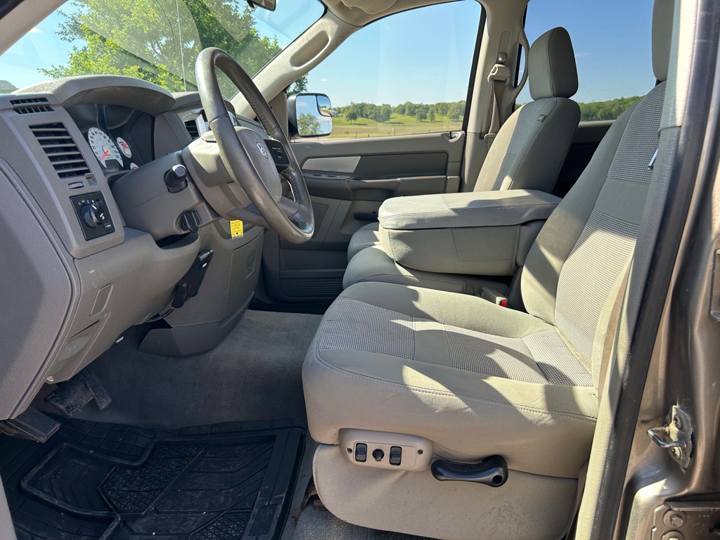 2007 Dodge Ram 2500 Image 9