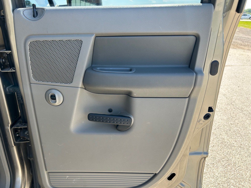 2007 Dodge Ram 2500 Image 14