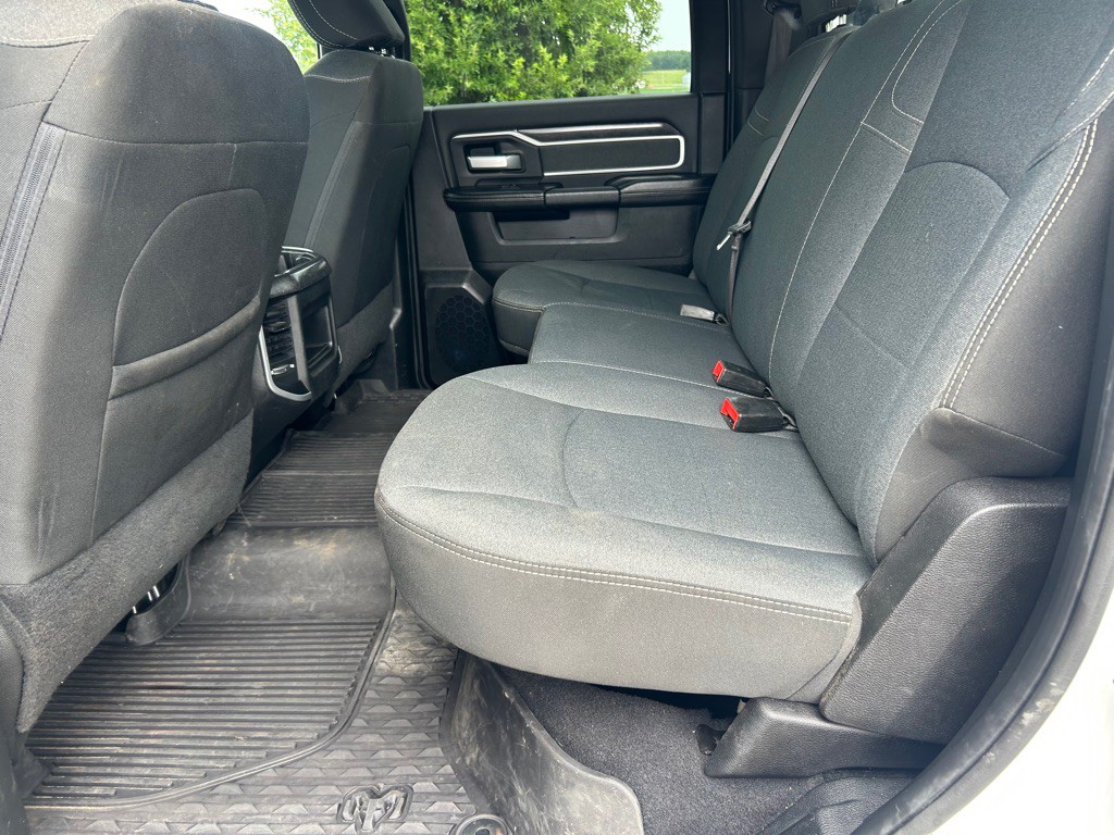 2022 RAM 3500 Image 15