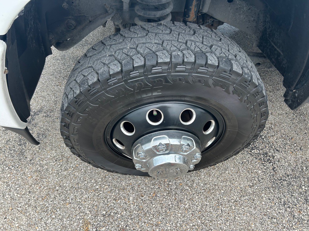 2022 RAM 3500 Image 23