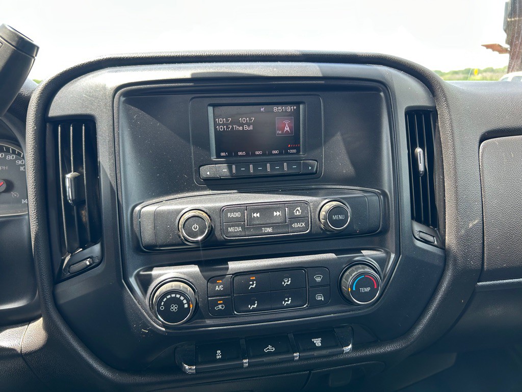 2016 GMC Sierra Image 18