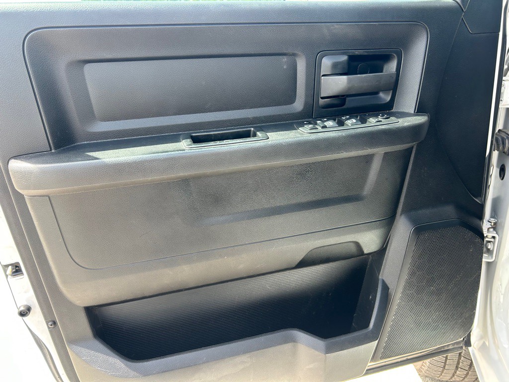 2021 RAM 3500 Image 10