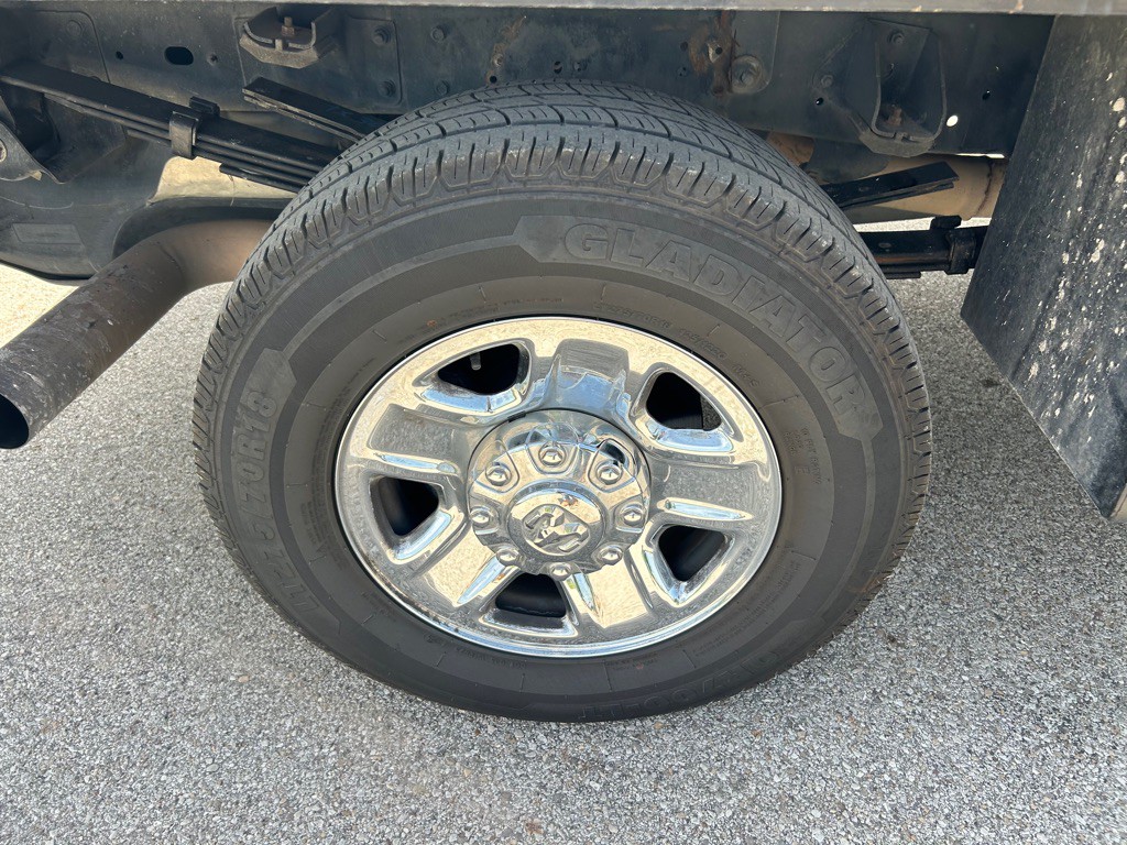 2021 RAM 3500 Image 22