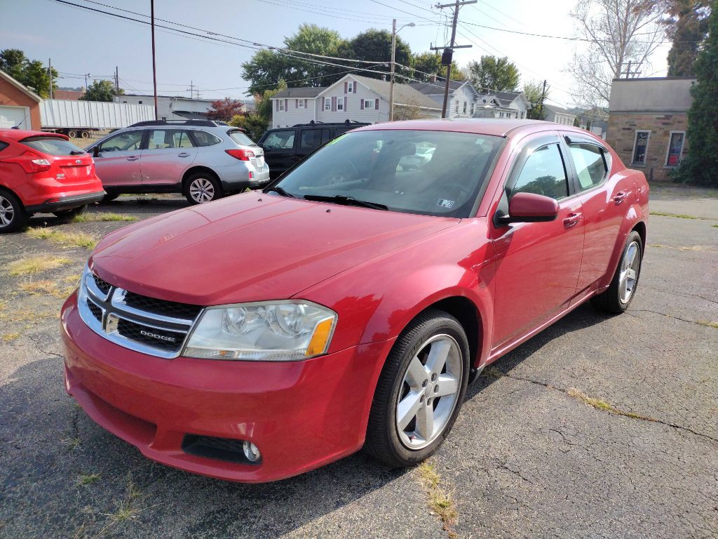 2011 Dodge Avenger Image 2