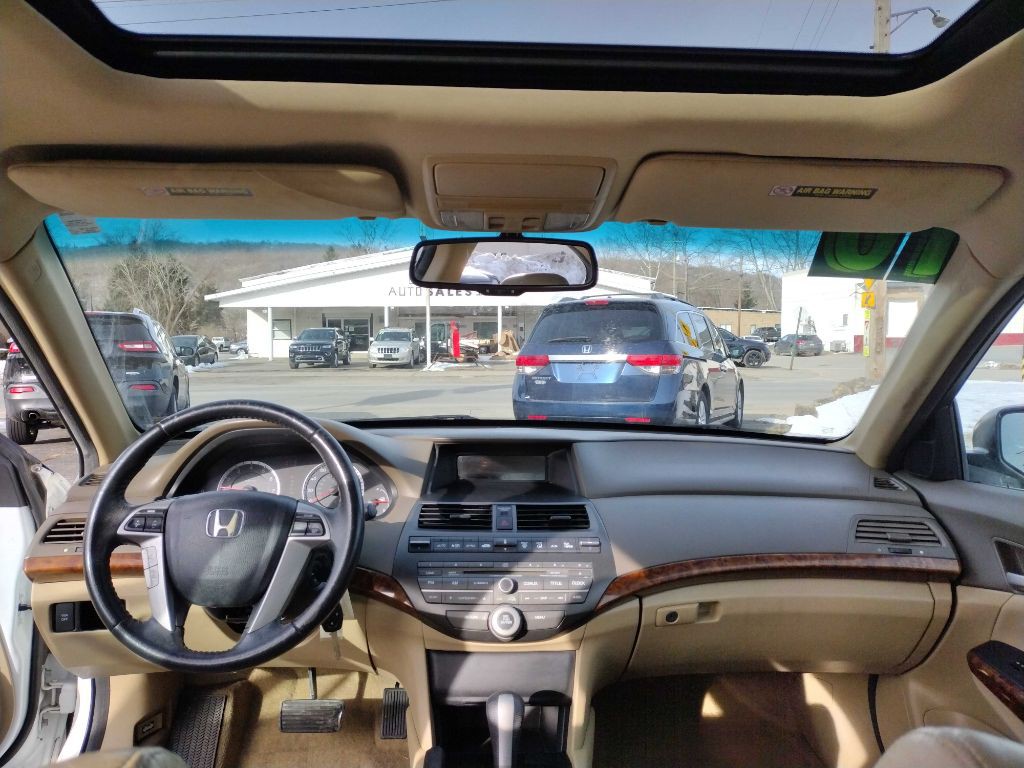 2010 Honda Accord Image 7