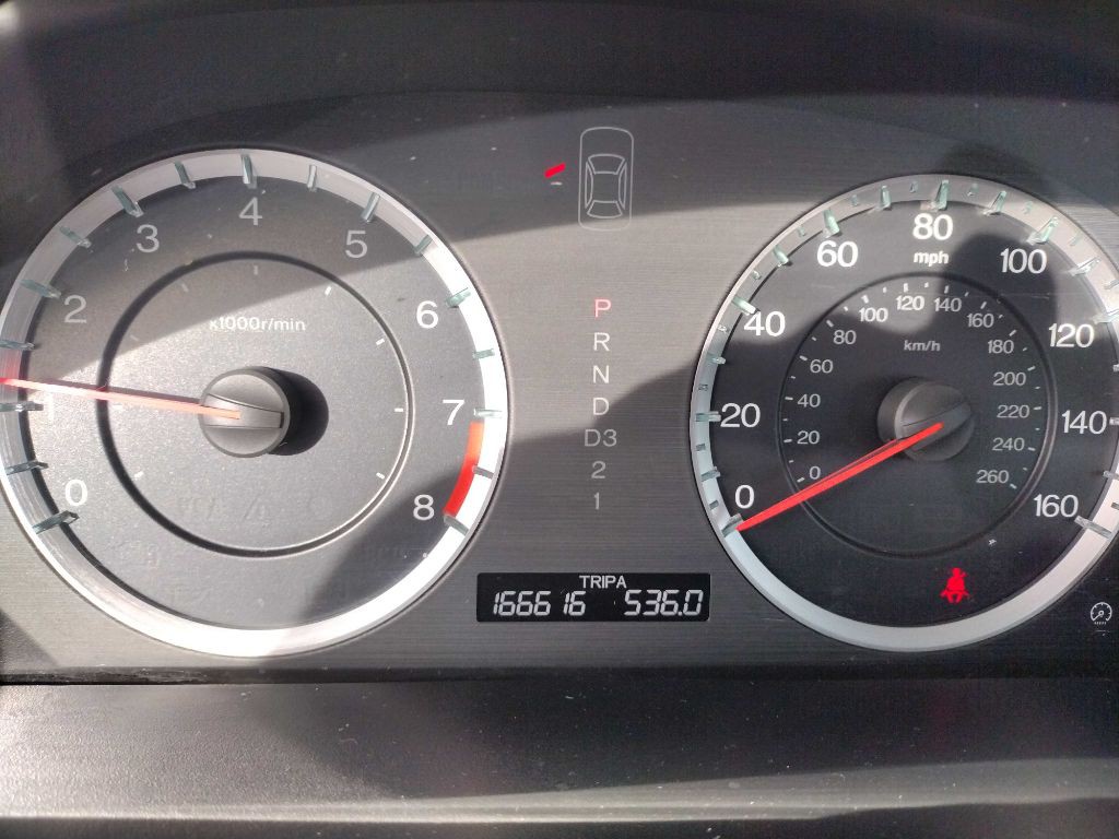 2010 Honda Accord Image 10