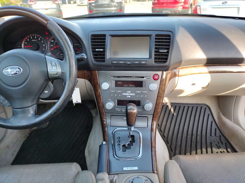 2008 Subaru Outback Image 5