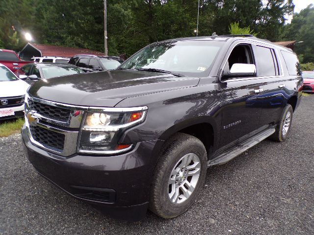 2015 Chevrolet Suburban Image 1