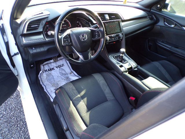 2017 Honda Civic Image 8