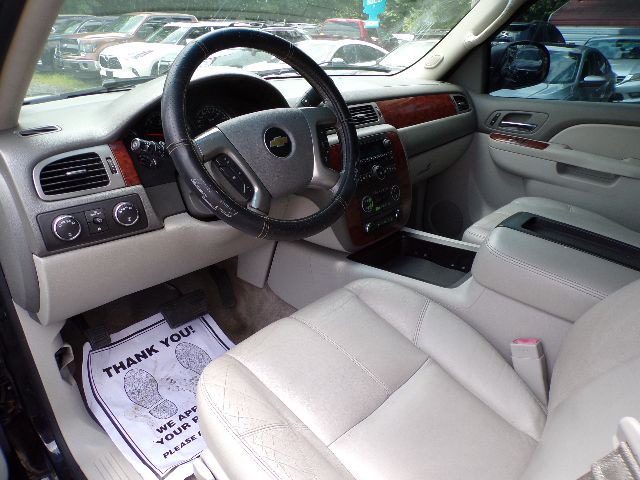 2014 Chevrolet Tahoe Image 9