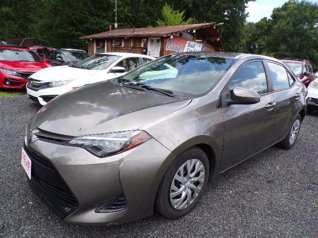 2019 Toyota Corolla Image 1