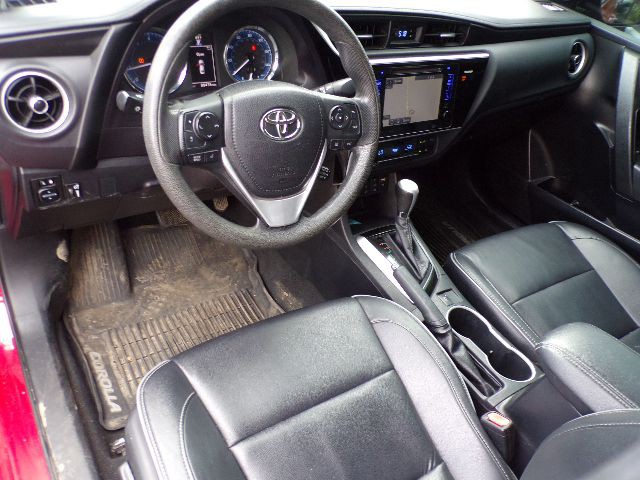 2017 Toyota Corolla Image 8
