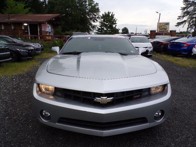 2011 Chevrolet Camaro Image 2