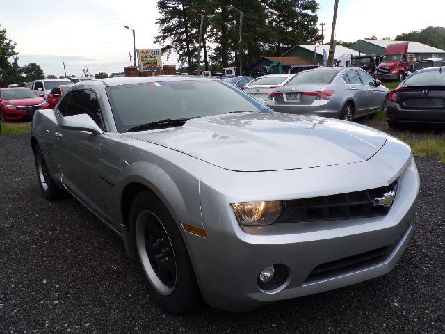 2011 Chevrolet Camaro Image 3