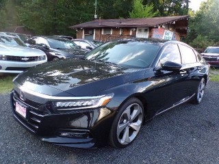 Image for 2018 Honda Accord Touring ID: 6764910