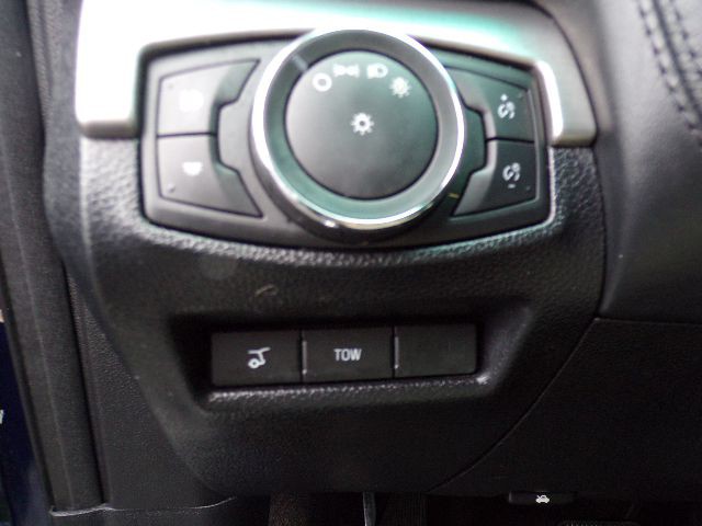 2016 Ford Explorer Image 10