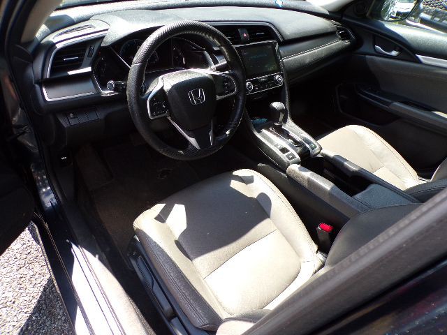 2016 Honda Civic Image 8