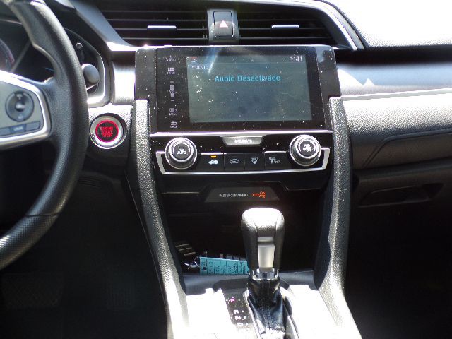 2016 Honda Civic Image 11