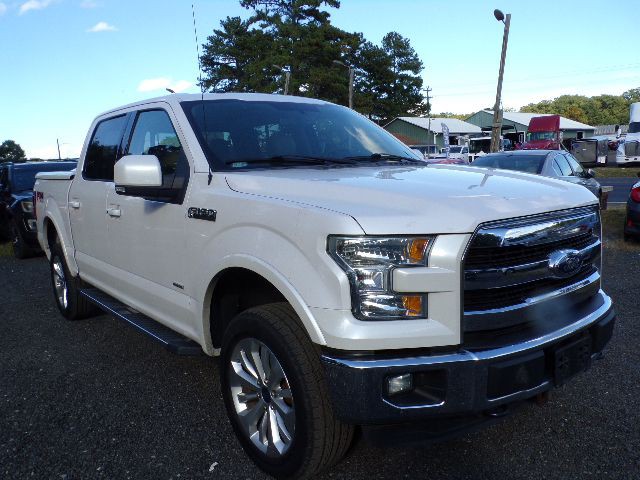 2015 Ford F-150 Image 3