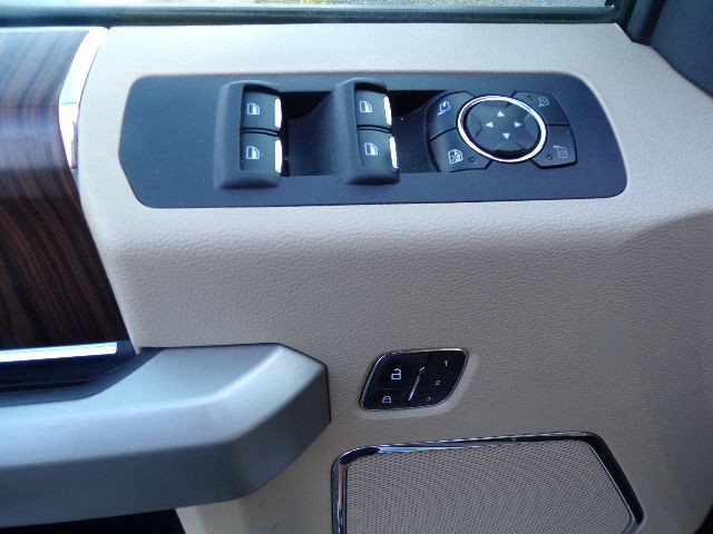 2015 Ford F-150 Image 10