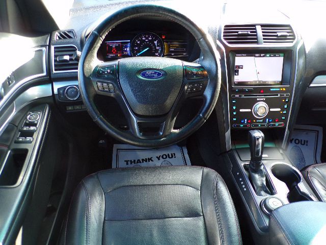 2016 Ford Explorer Image 14