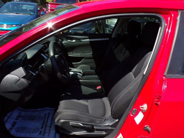 2016 Honda Civic Image 9