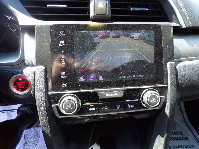 2016 Honda Civic Image 16