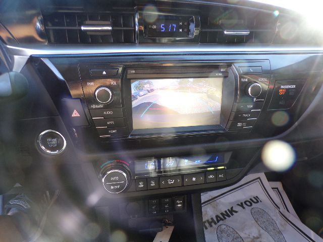 2014 Toyota Corolla Image 13