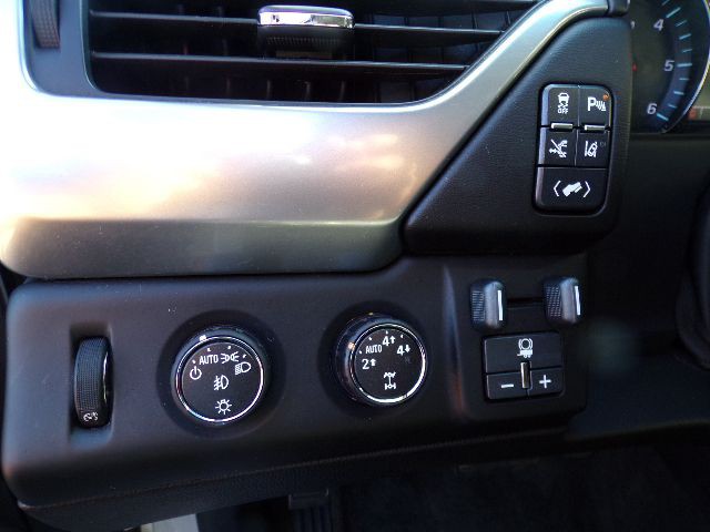 2015 Chevrolet Tahoe Image 11