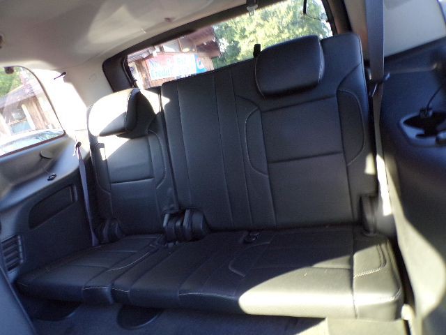 2015 Chevrolet Tahoe Image 13