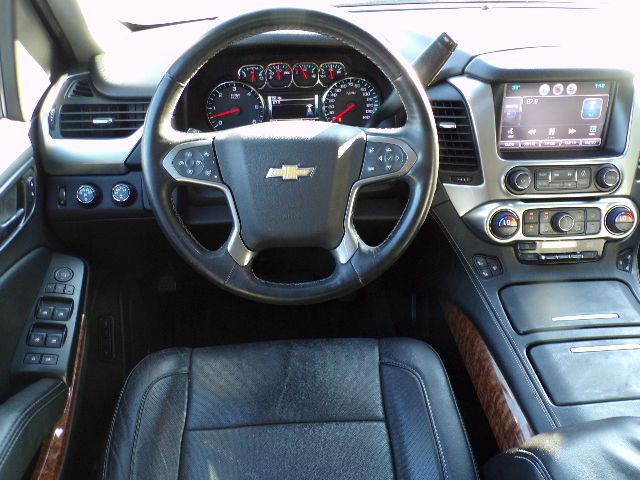 2015 Chevrolet Tahoe Image 18