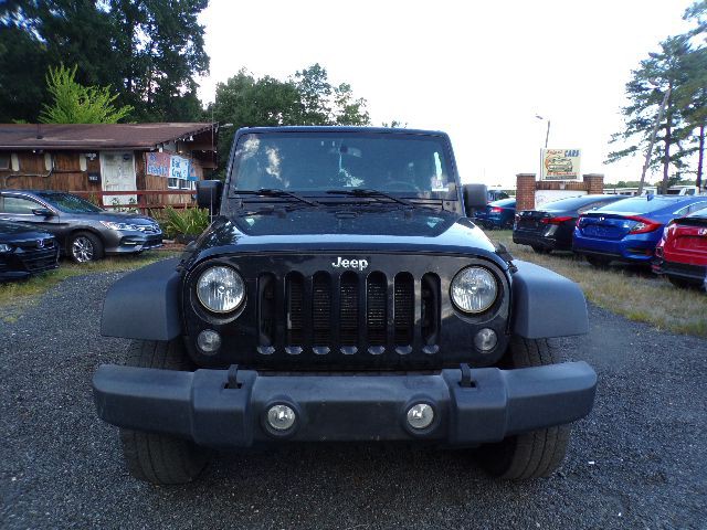 2017 Jeep Wrangler Unlimited Image 2