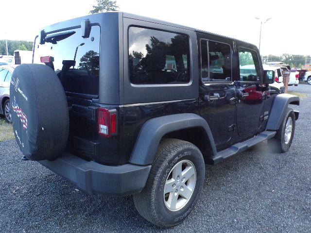 2017 Jeep Wrangler Unlimited Image 4