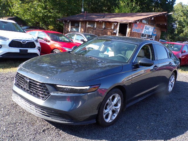 2023 Honda Accord Image 1