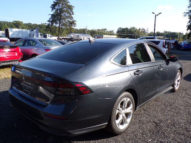 2023 Honda Accord Image 4