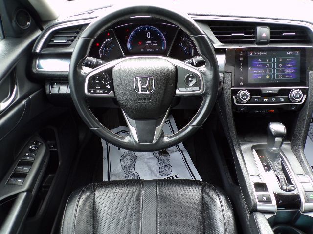 2017 Honda Civic Image 12