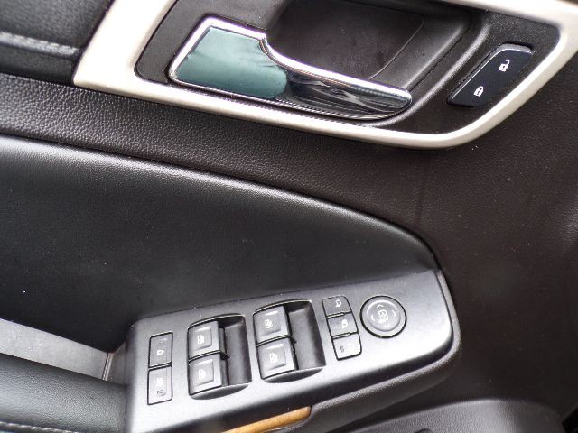 2015 GMC Yukon Image 10