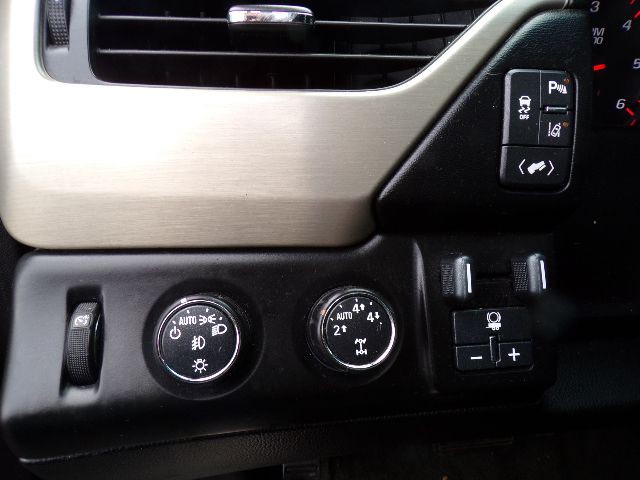 2015 GMC Yukon Image 11