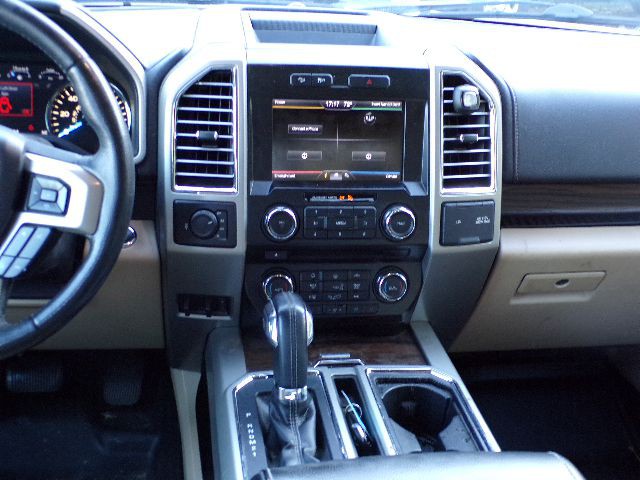 2015 Ford F-150 Image 12