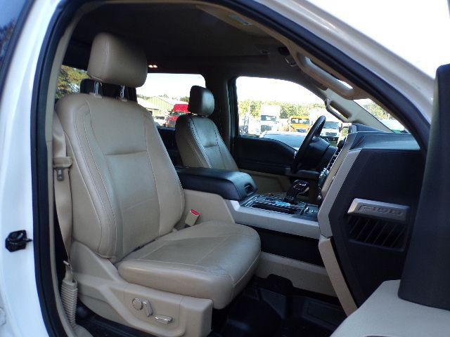 2015 Ford F-150 Image 14