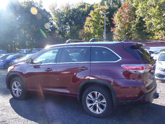 2014 Toyota Highlander Image 6